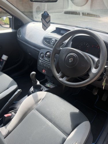 RENAULT CLIO III (BR0/1, CR0/1) 1149cc — photo 9
