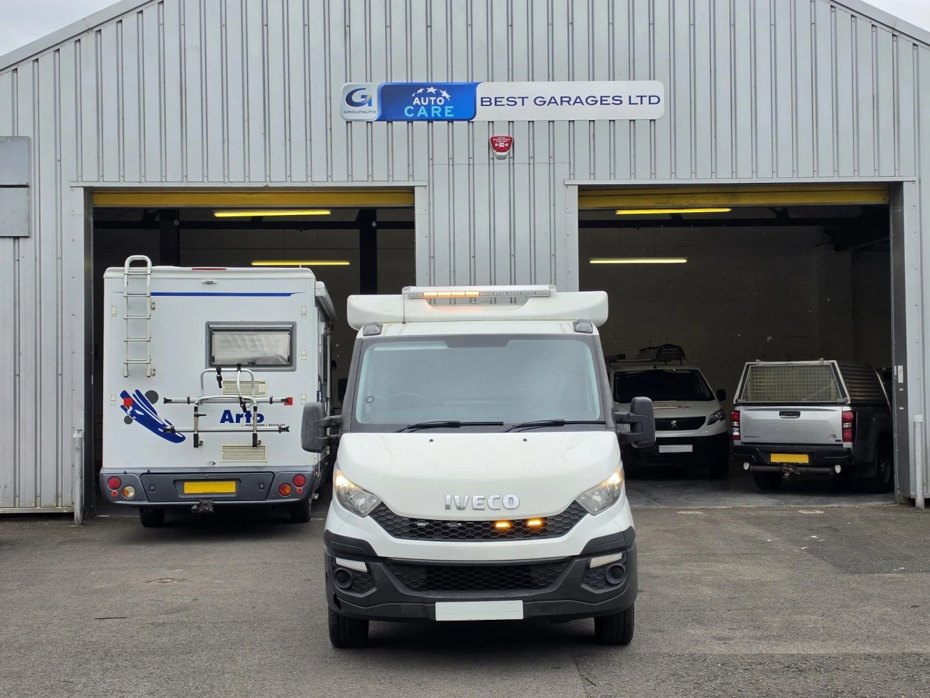 Best Garages Lymington Van Centre