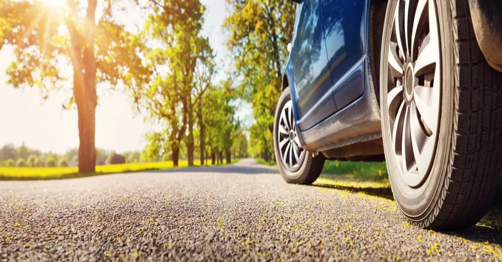 Are Budget Tyres Worth It? Pros, Cons & Safety Tips