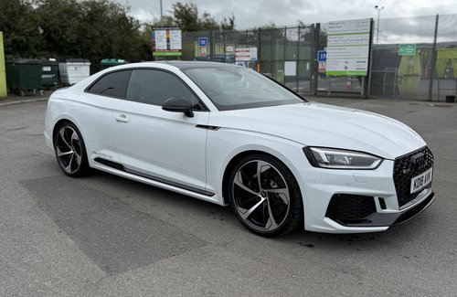 AUDI RS5 — photo 2